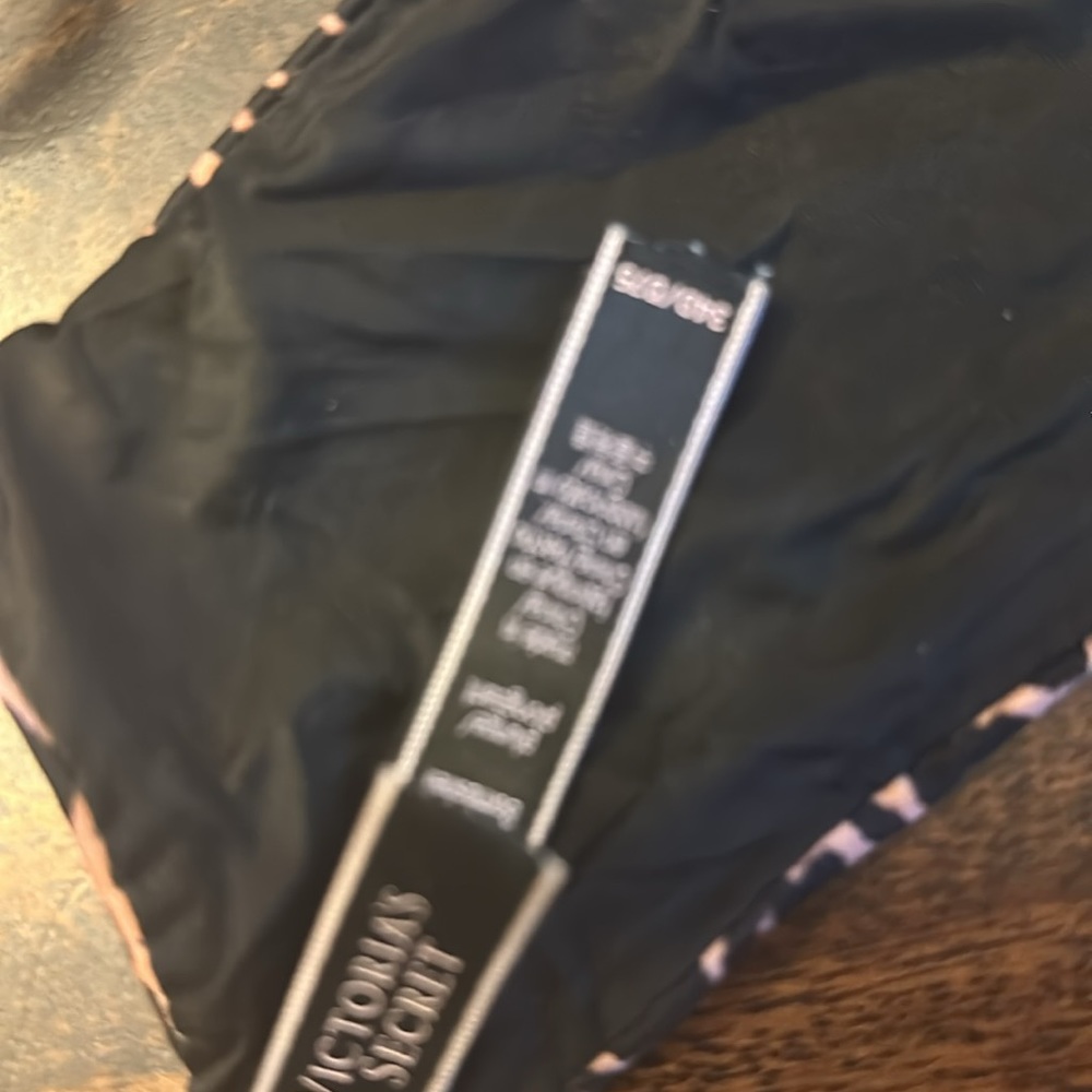 I Only Used It Once And It's Like New. - image 3